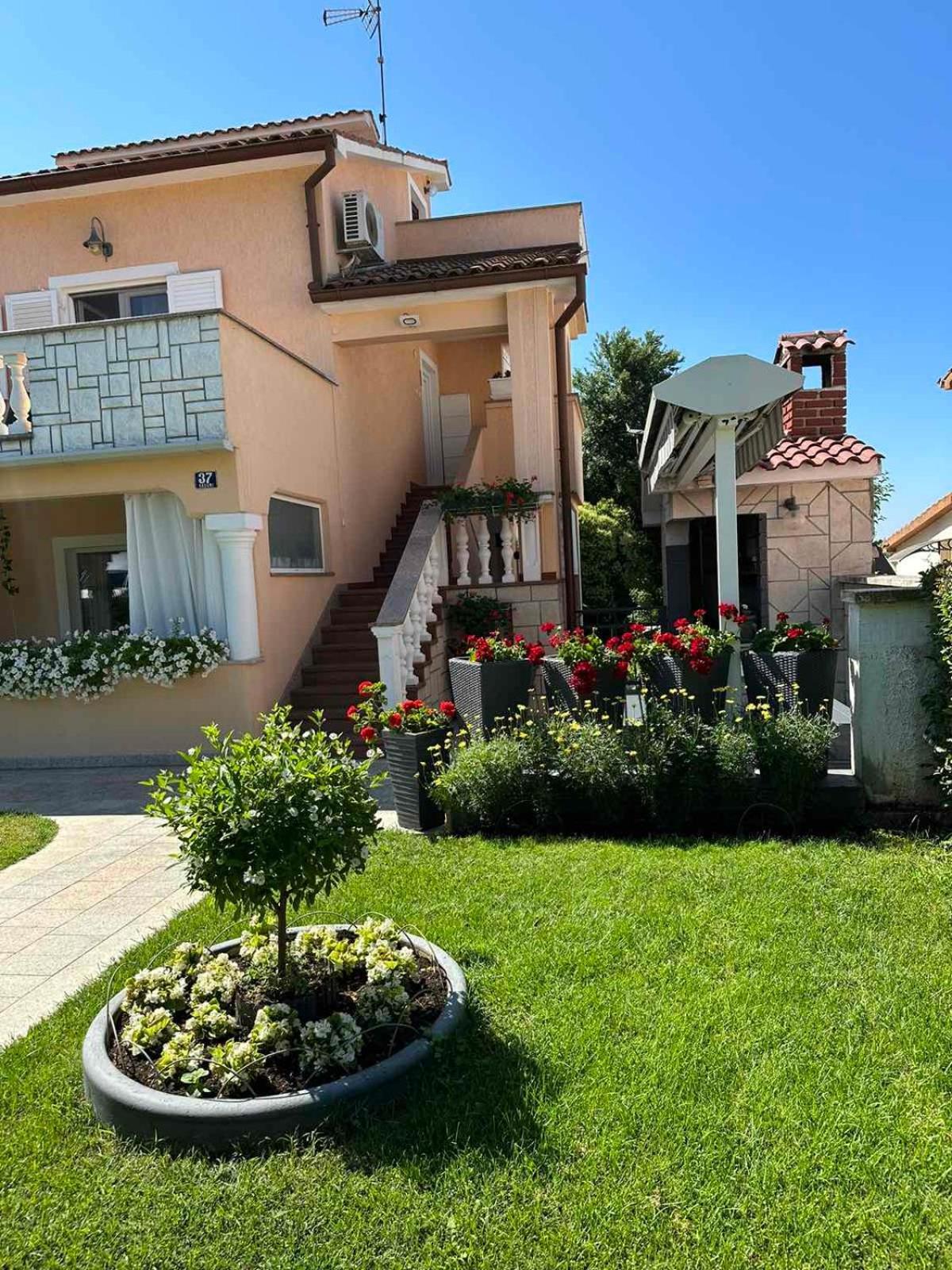 Apartment Vesna Poreč Zewnętrze zdjęcie