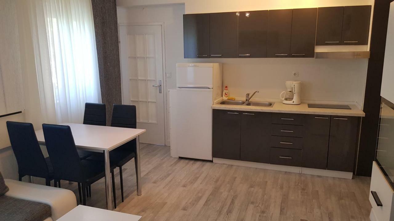 Apartment Vesna Poreč Zewnętrze zdjęcie