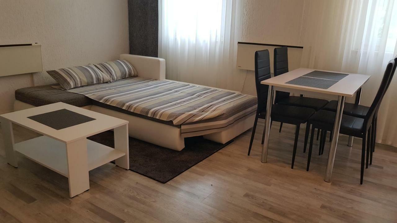 Apartment Vesna Poreč Zewnętrze zdjęcie
