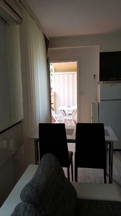 Apartment Vesna Poreč Zewnętrze zdjęcie